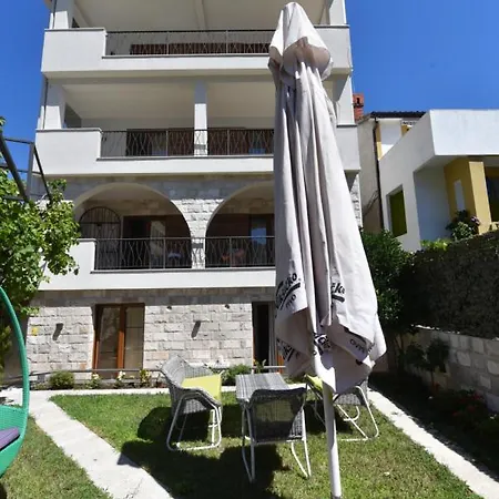 Buba Apartment
