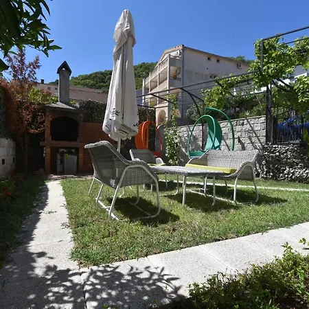 Buba Apartment